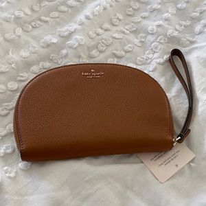 Kate Spade leather Wristlet!